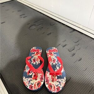Kate Spade'Navy Red Floral Flip Flops